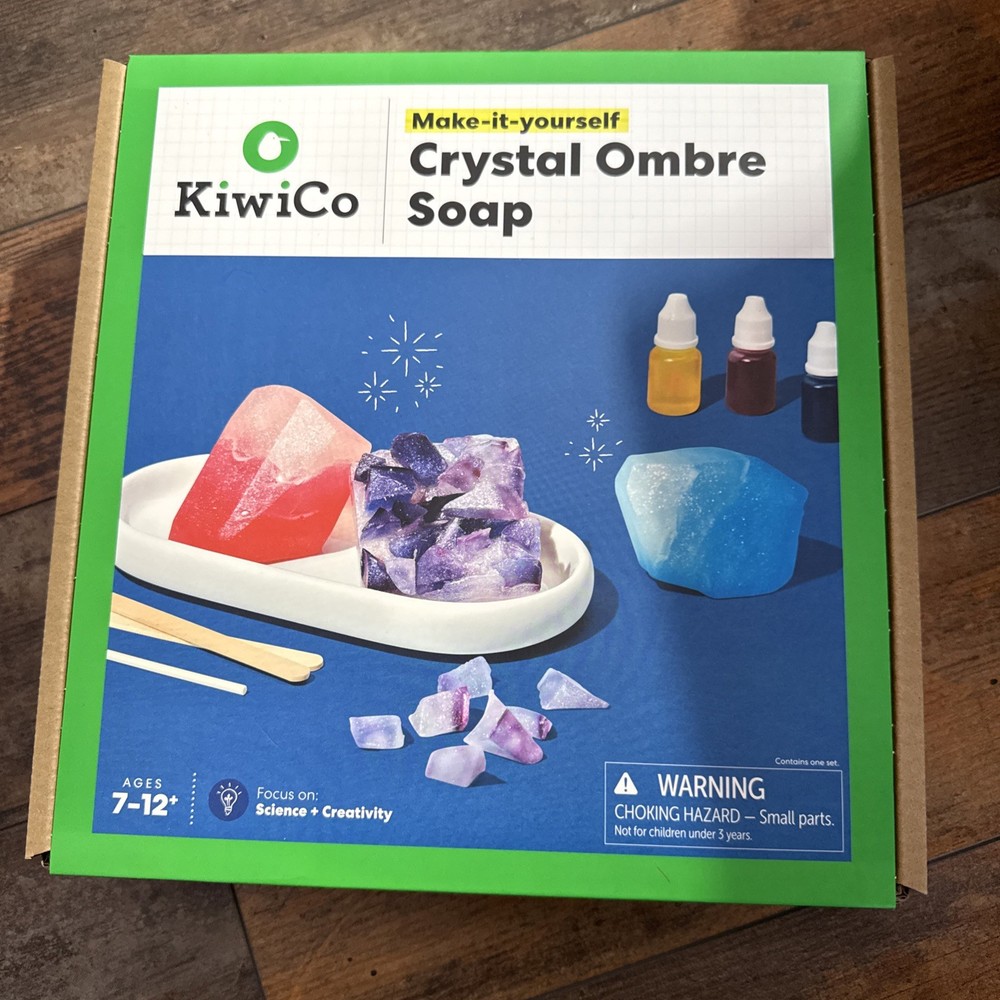 KiwiCo Crystal Ombre Soapmaking Ages 7-12 Make It Yourself