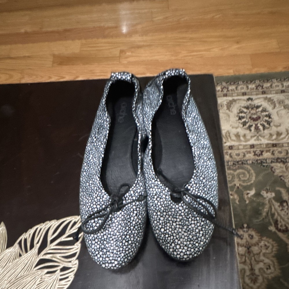 Arche Black White Spotted Ballet Flats Bow Women's Shoes