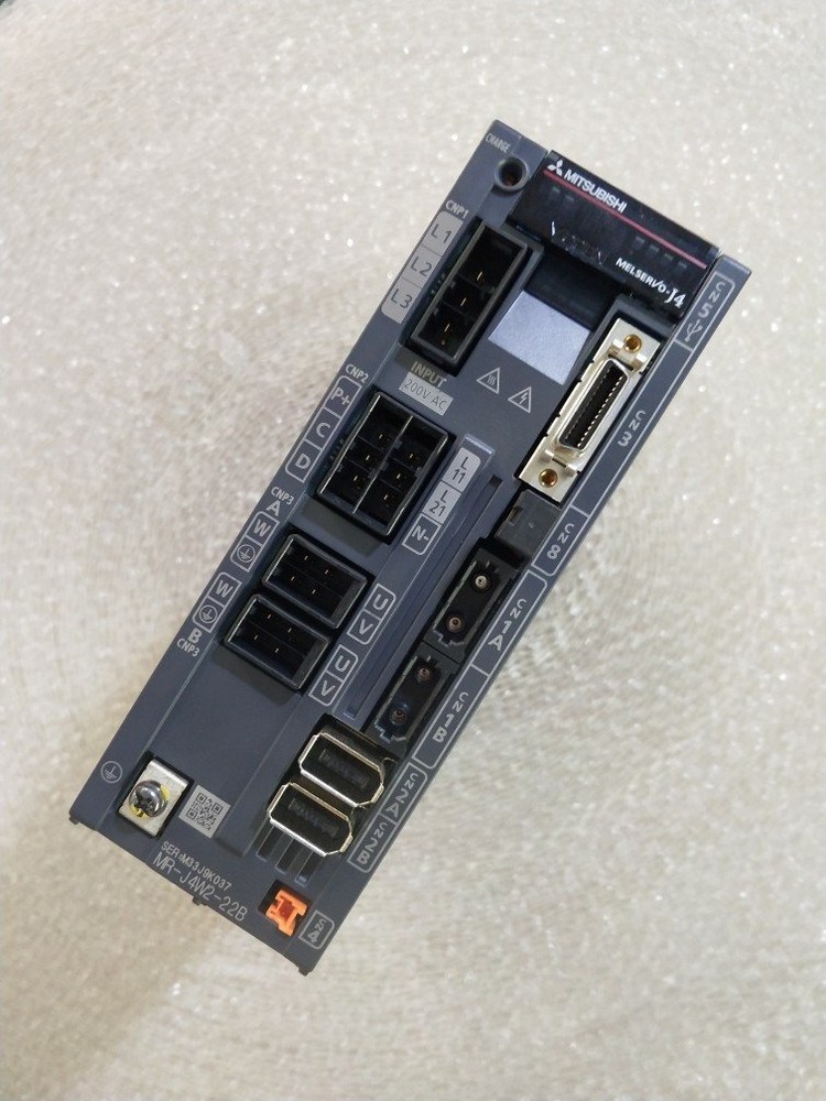 Used Mitsubishi SERVO DRIVER MR-J4W2-22B Fully Tested