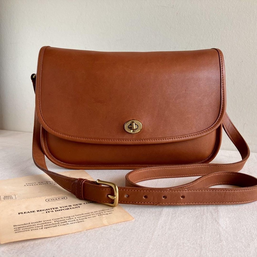 Vintage Coach City Bag in British Tan Leather Crossbody 9790 Rare Authentic