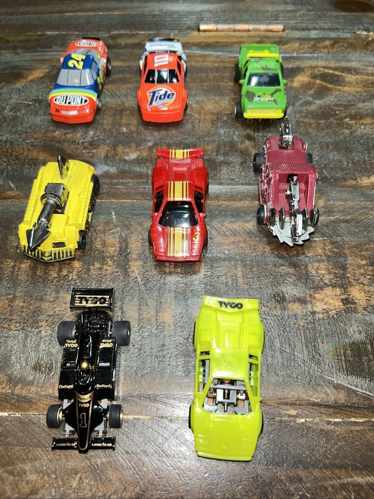 Vintage Lot of 8 TYCO Slot Cars Including Nascar Indy Porsche and More