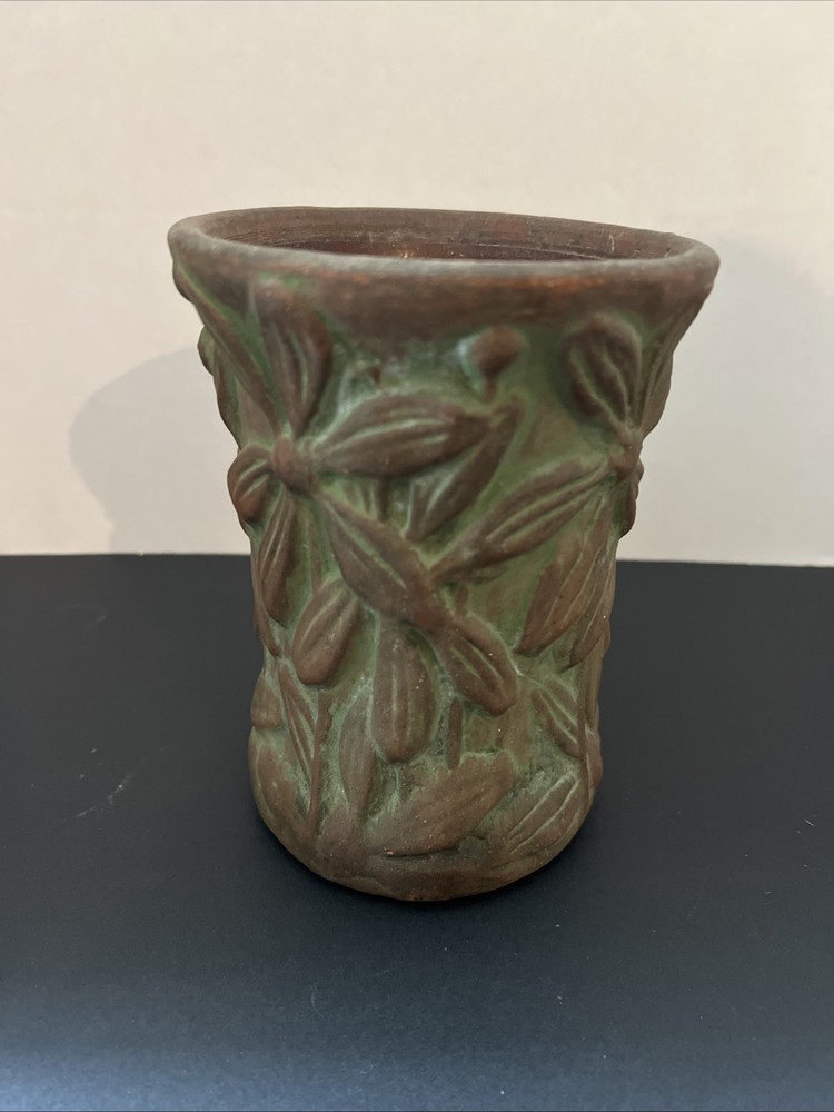 Peters & Reed Moss Aztec Arts Crafts Clematis Flower Vase