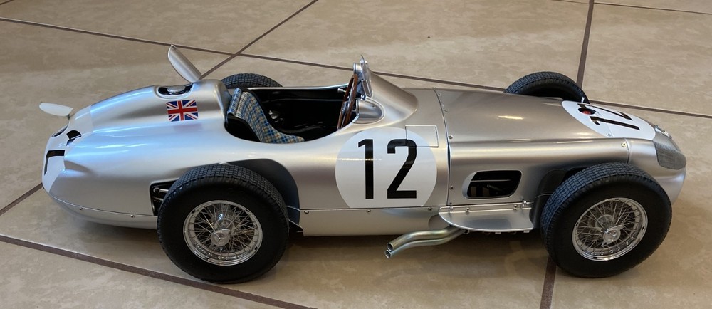1:8 scale Mercedes W196