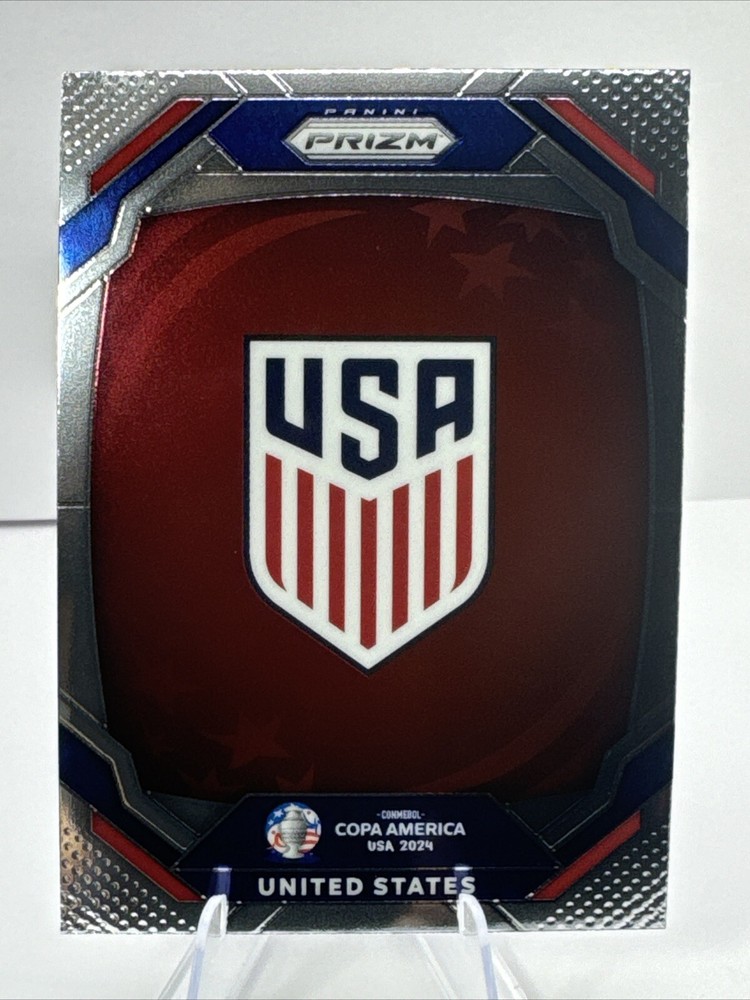 2024 Prizm Copa America United States Team Badges #14 USA