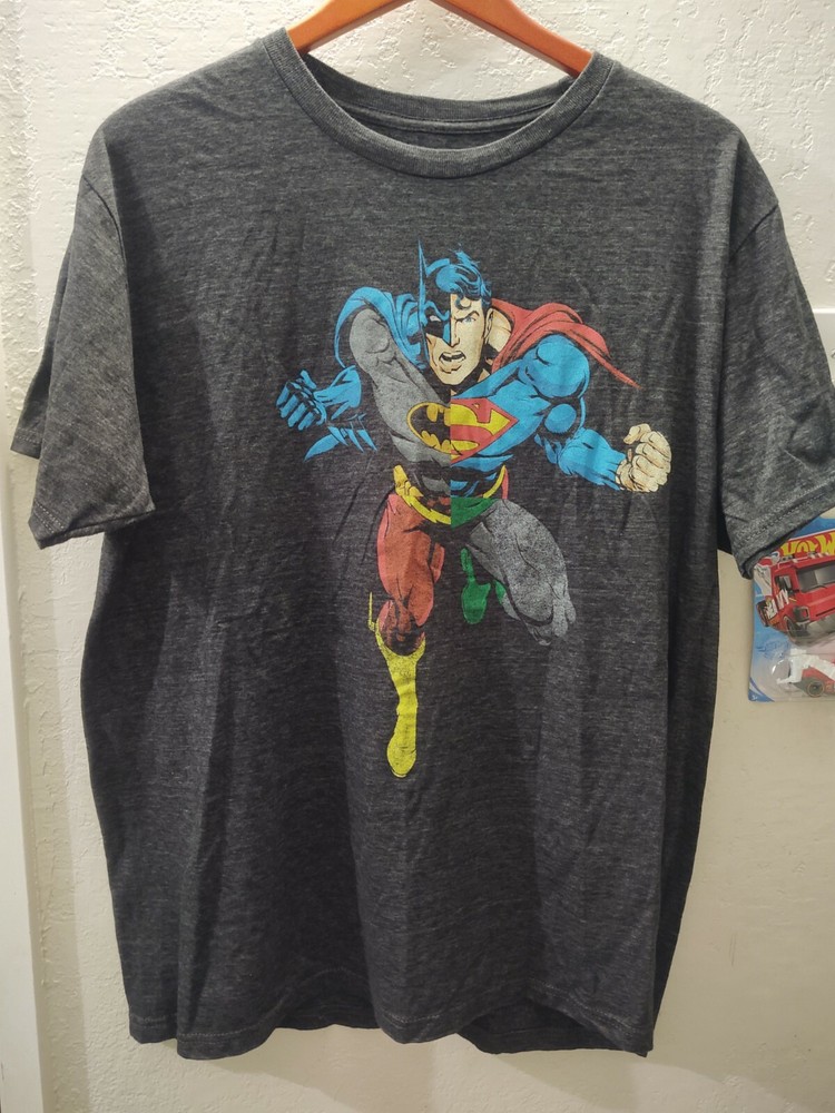 Justice League Men's Gray Batman Vs Superman T-Shirt (Size: L)