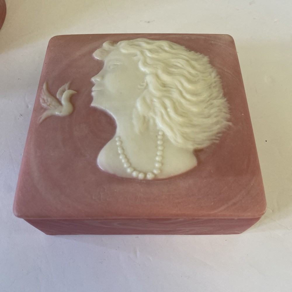 Robert Nemith Pink Trinket Box Lady With Bird