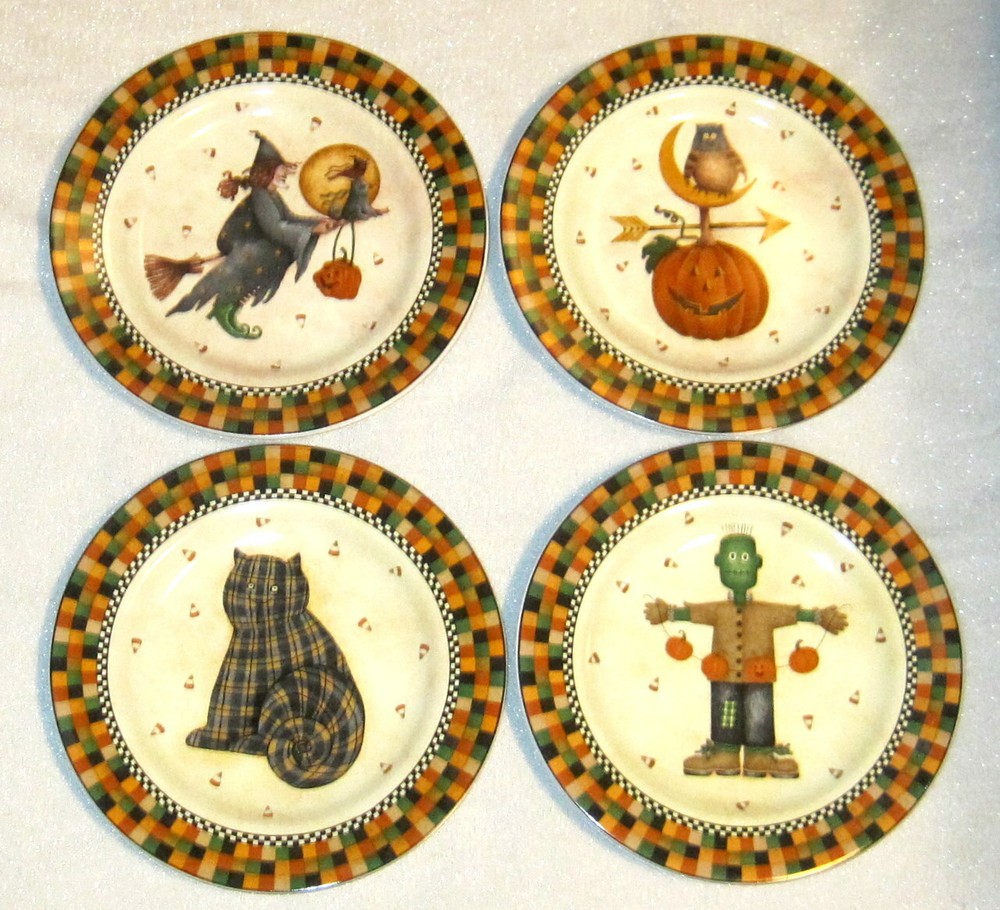 LOT / SET of 4 Debbie Mumm Sakura HALLOWEEN Salad / Dessert PLATES 8