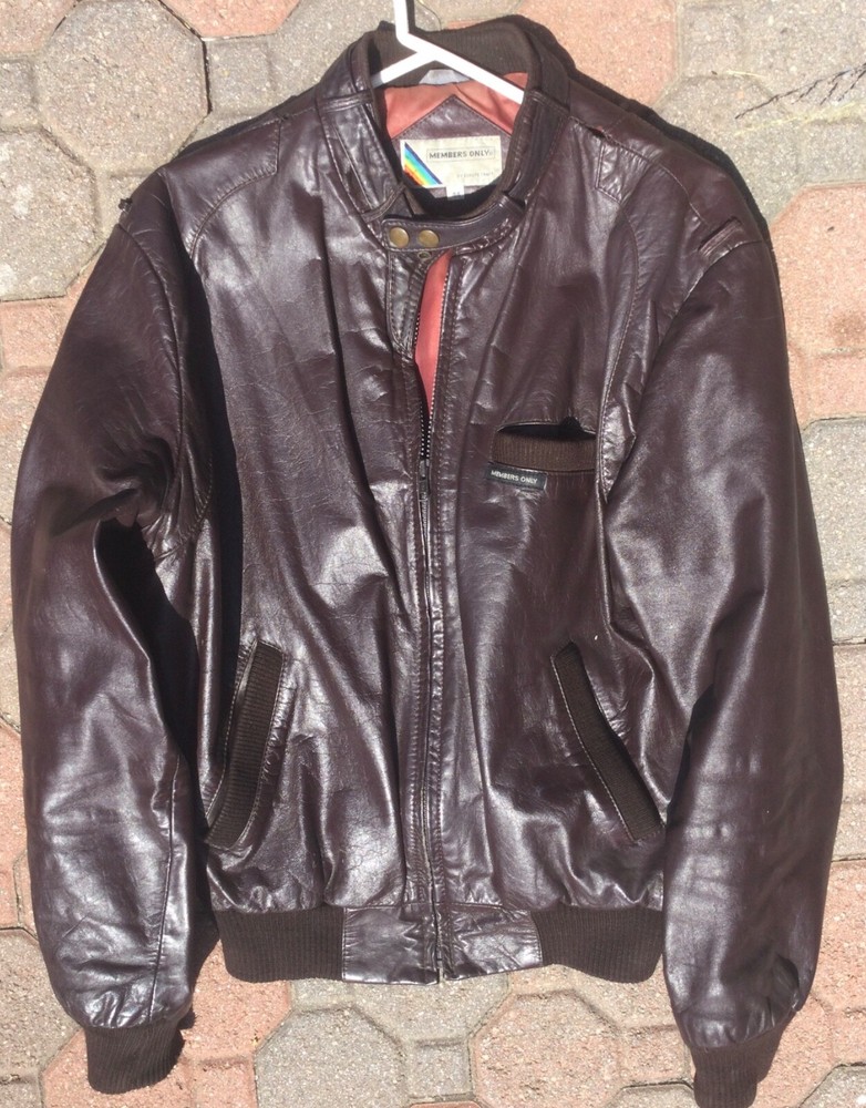 Members Only Bomber Jacket Vintage Size 44-image
