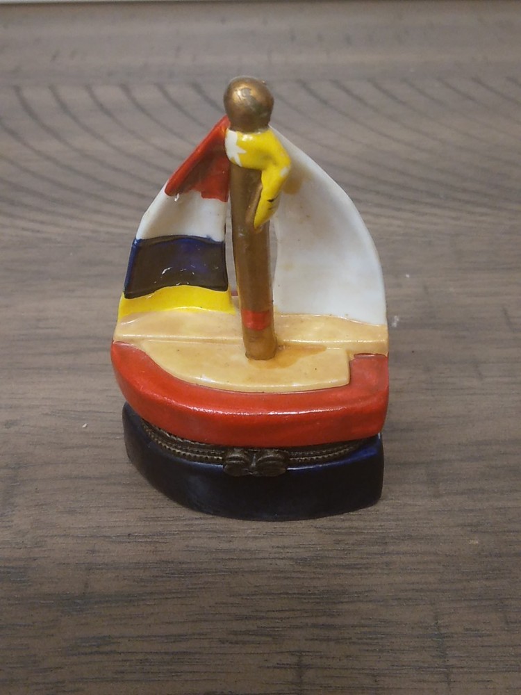 Sailboat Hinged Trinket Box Red Navy White Porcelain 3
