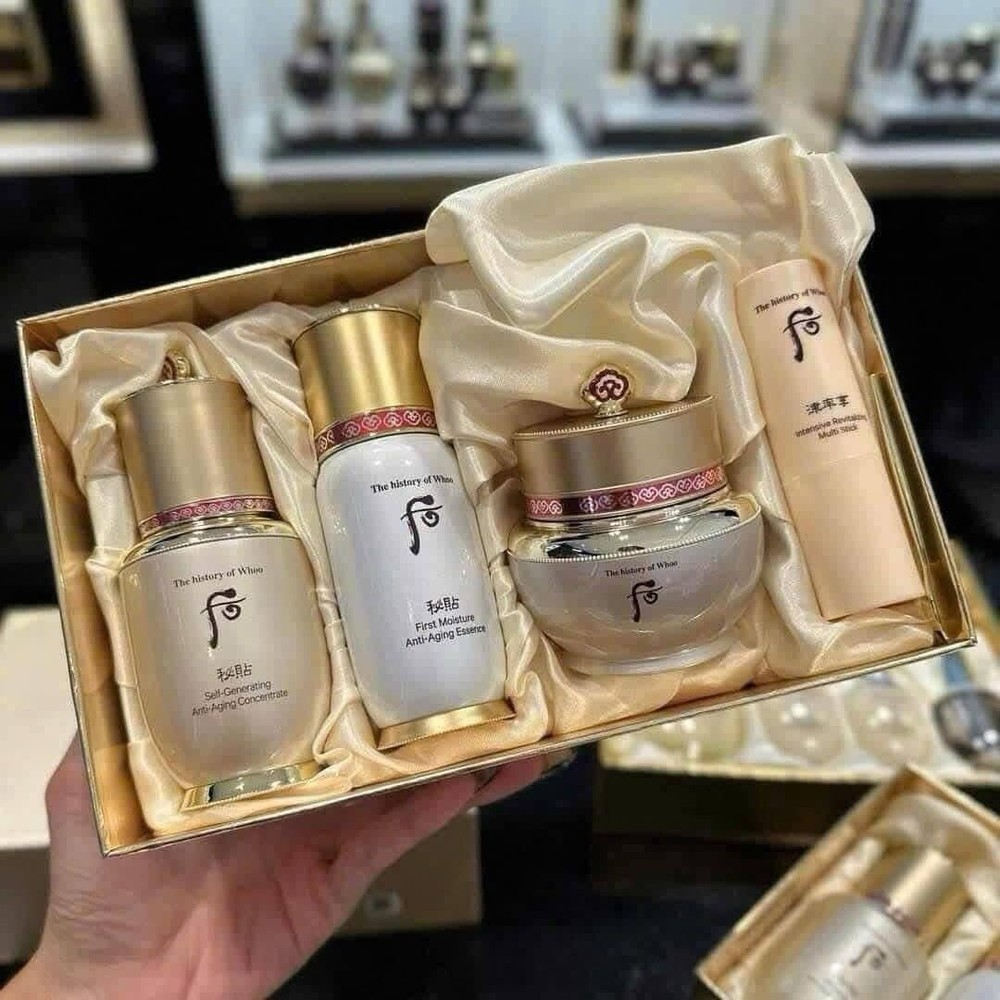 The History of Whoo Bichup Royal Anti-Aging Set (multi stick balm special gift)