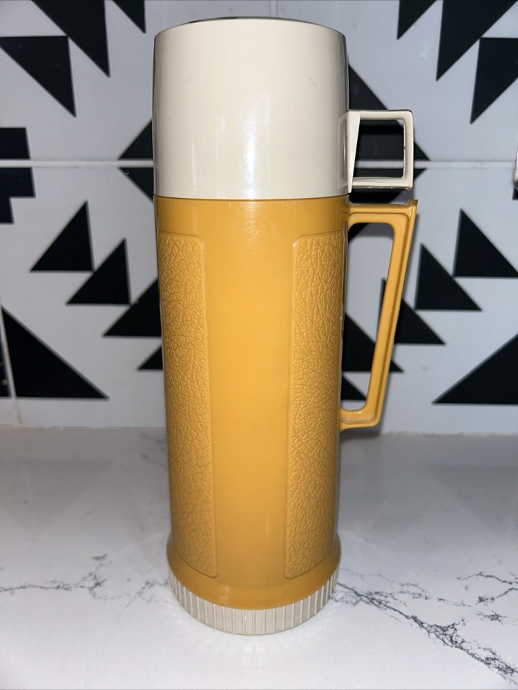 Vintage Yellow Thermos 22F w/ 722 Stopper & 22A63 Cup EXCELLENT!