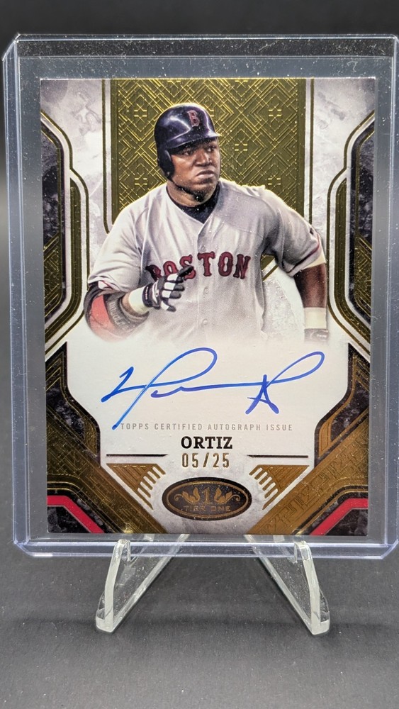 2025 Topps Tier One Prime Performers Auto #PPA-DO David Ortiz (HOF) Gold Foil/25