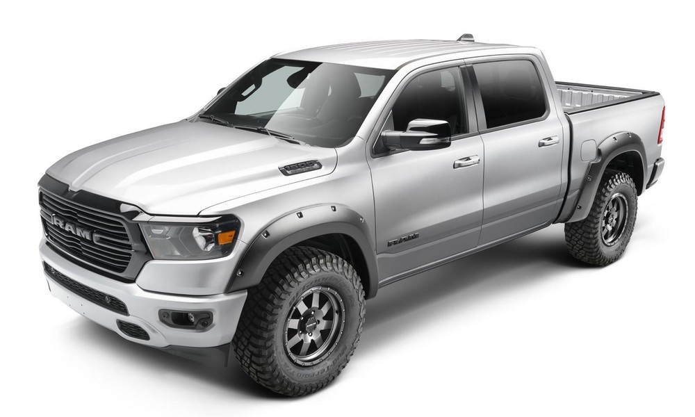 Bushwacker Guardabarros Llamaradas Estilo Forja 4 piezas Referencia No. 58205-08