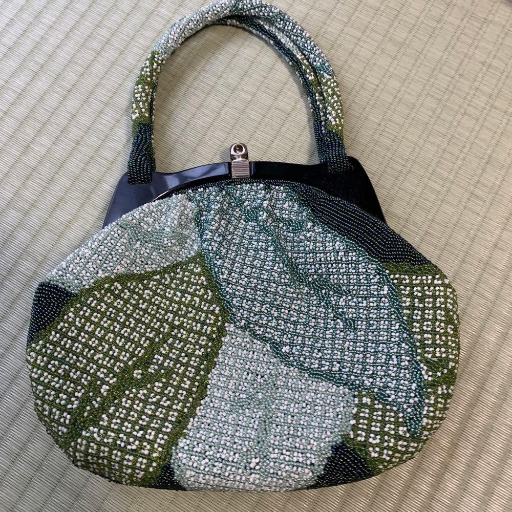 Showa Retro Bead Embroidered Round Japanese Bag Green/Blue Leaf Design