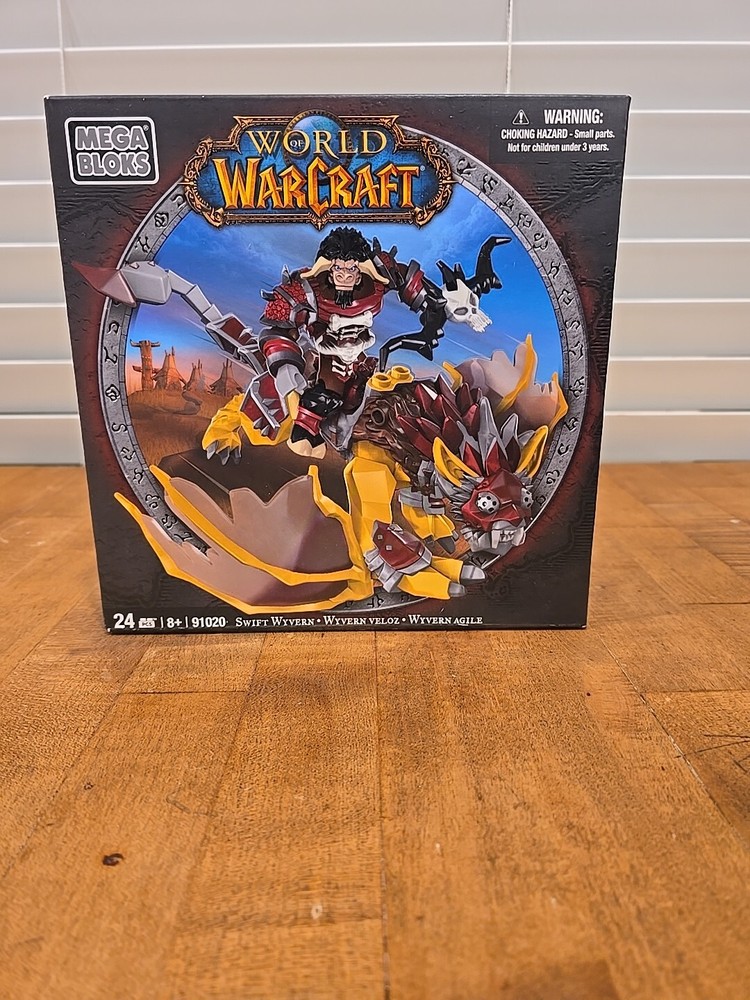 2012 Mega Bloks World of Warcraft Swift Wyvern with Tauren Hunter NEW