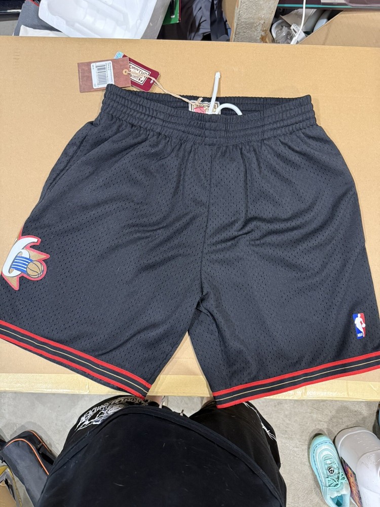 Mens Mitchell & Ness NBA Swingman Shorts 2000-01 Philadelphia 76ers