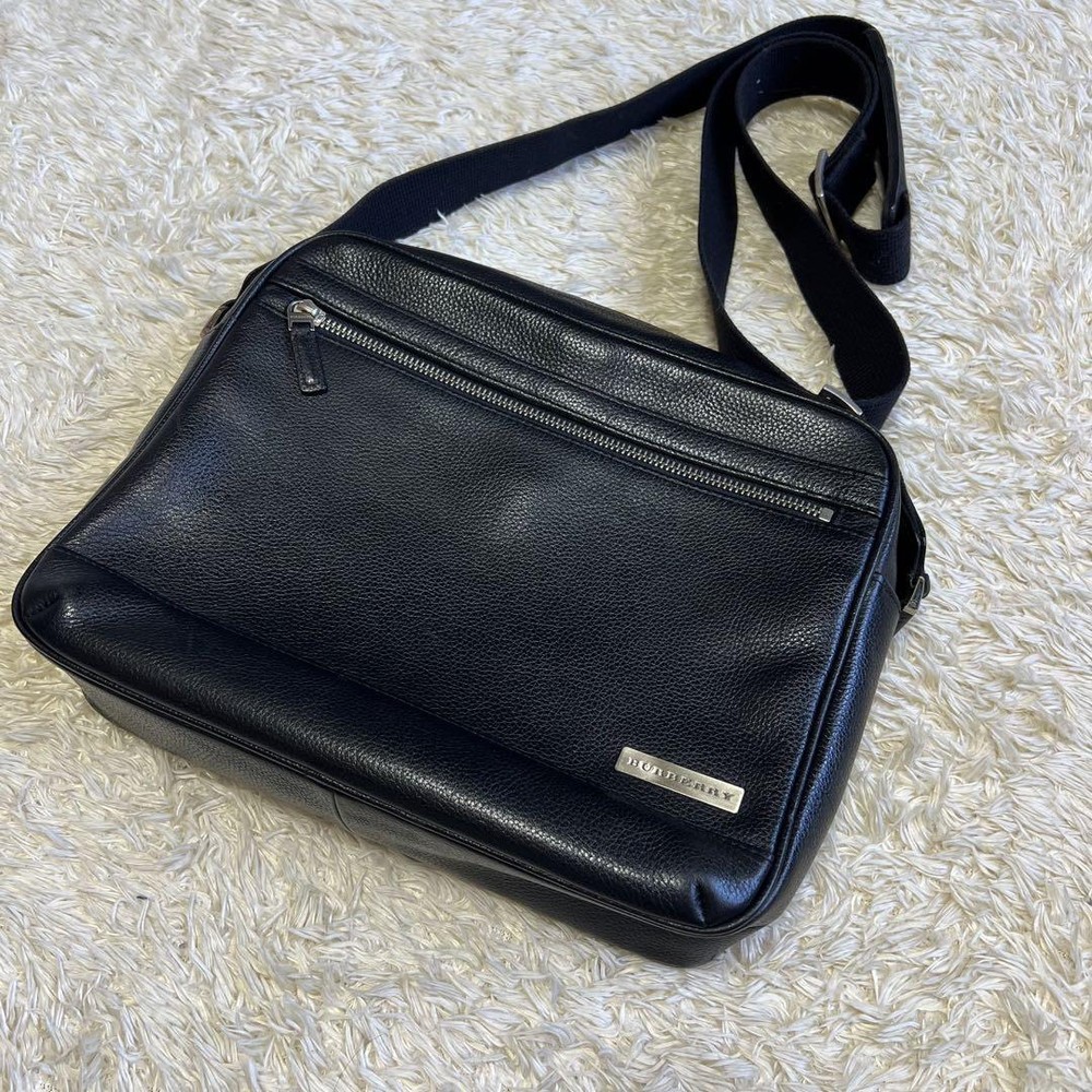 Burberry Black Leather Shoulder Bag