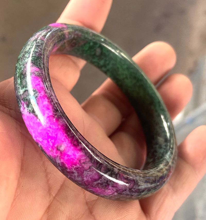 Peacock green rose peach blossom jade healing bangle bracelet 56-64mm