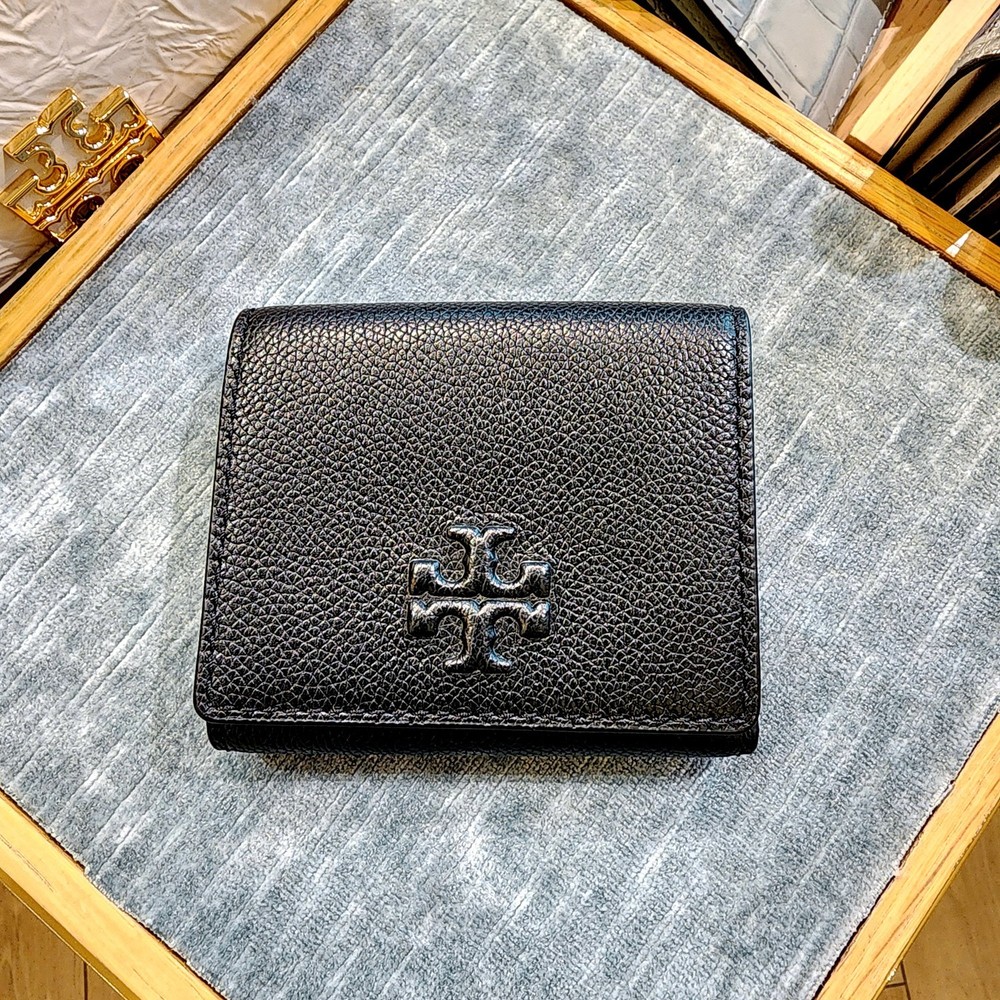 Latest Tory Burch Thea Black Pebbled Leather Tri-Fold Compact Wallet 169967