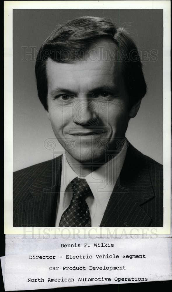 1992 Press Photo Dennis F. Wilkie - dfpd35711