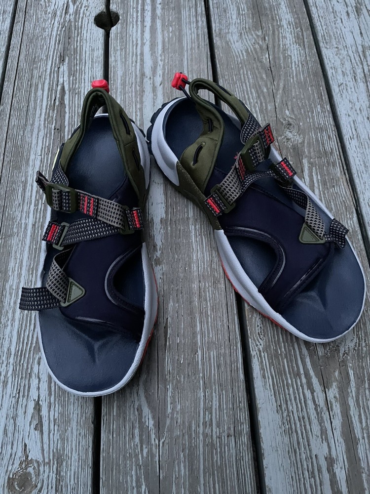 Nike Oneonta Sandals Men Size 11 EUC DJ6604-300 Nature Trail Outdoors