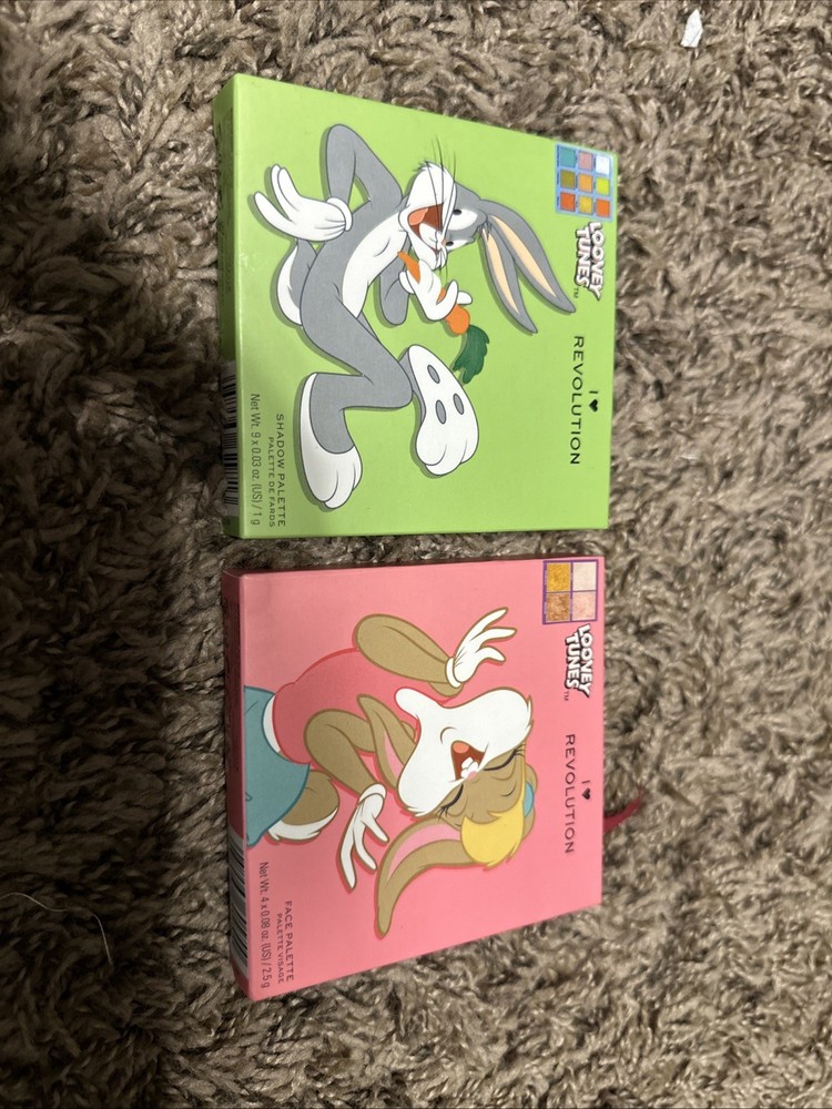 I  3 Revolution x Looney Tunes Collab Eyeshadow And Face Palette NEW
