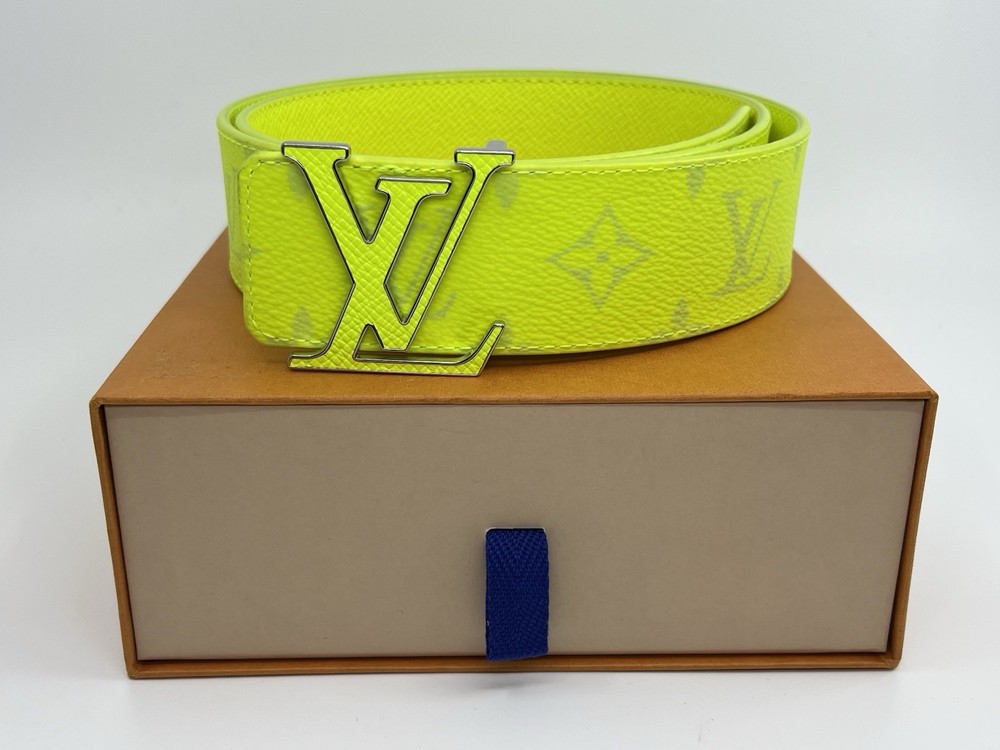 New Authentic Mens Louis Vuitton Taigarama Monogram Reversible Belt 90 / 36