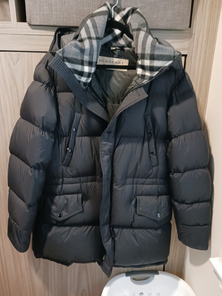Mens Burberry Winter Down  Jacket Size 56