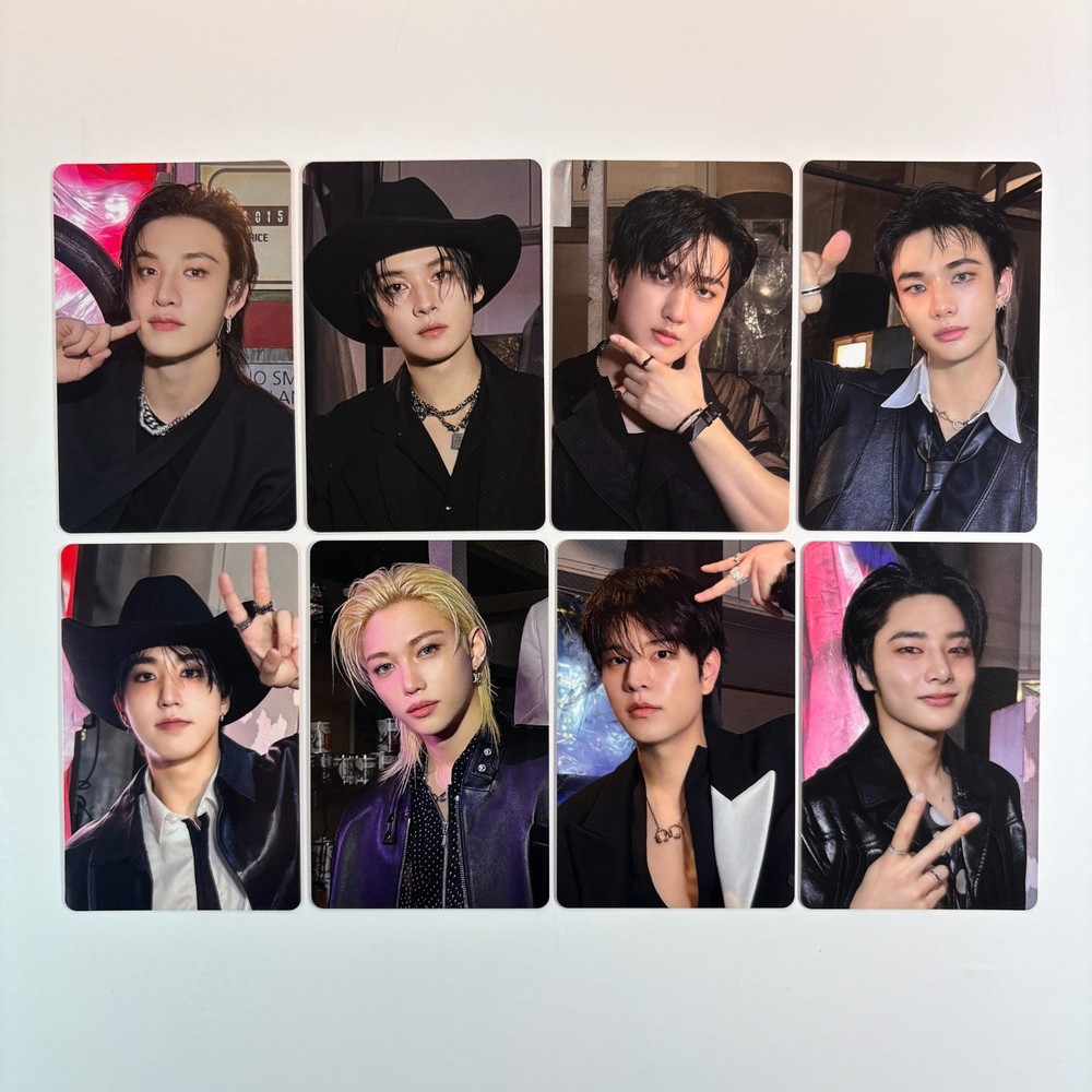 [Stray Kids] SKZ IT TAPE ‘DO IT' POP-UP STORE ZIP-UP HOODIE Official Photocard