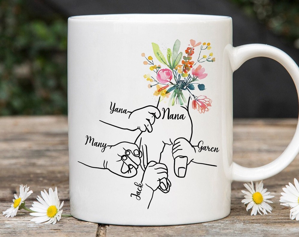 Personalized Nana Holding Kids Hands Mug Custom Grandma Mug Gifts For Grandma Ho