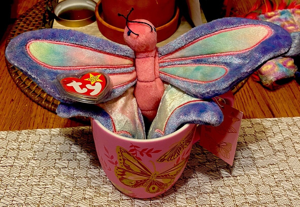 Mother's Day gift set with Beaniebaby Flitter1999Butterfly, candy, and mug-image
