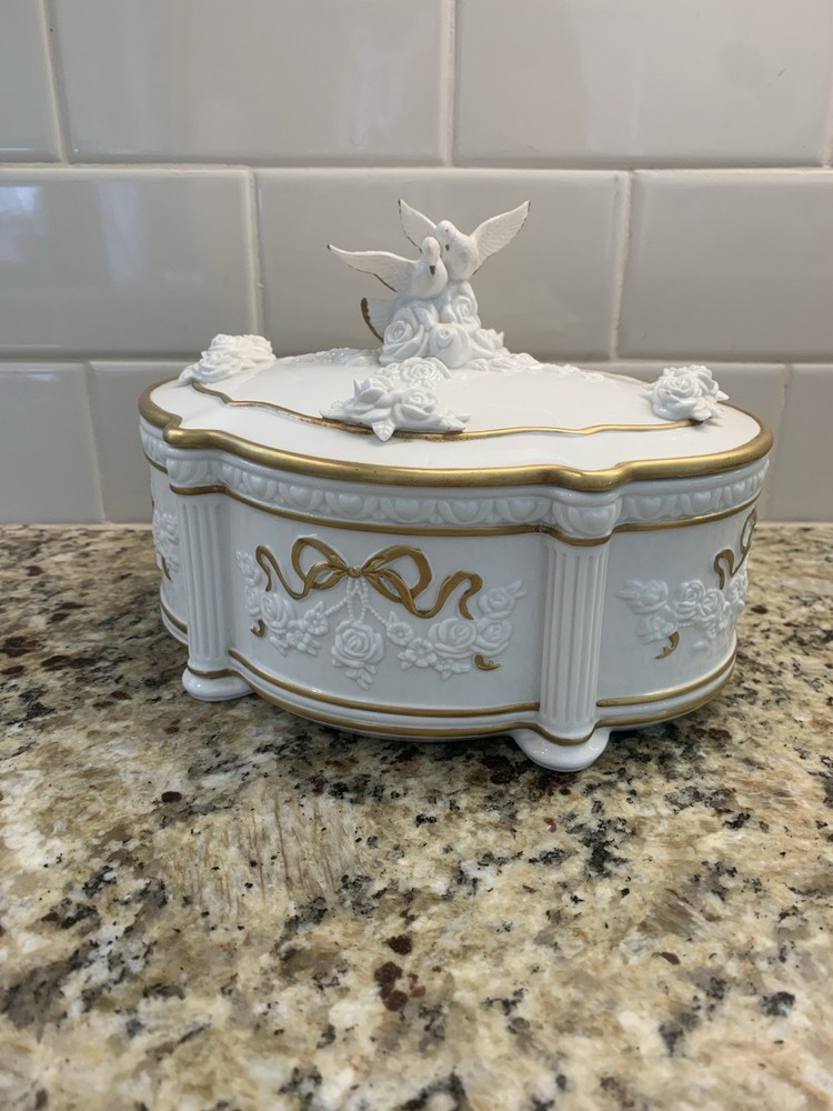 Faberge Snow Dove Jewelry Box 1991 Fine Porcelain - RARE Sb4x