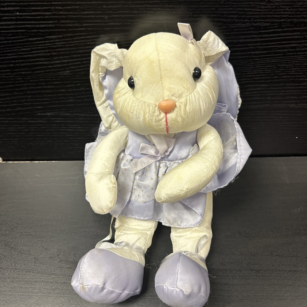 Mervyns White Rabbit in Girl 9