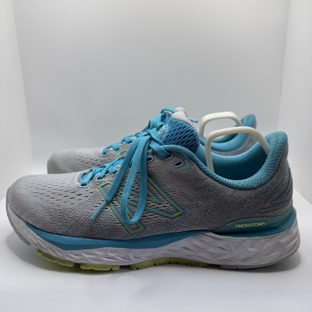 New Balance Fresh Foam 880 V11 Women’s Size 9.5 Gray Blue Green Running Shoes