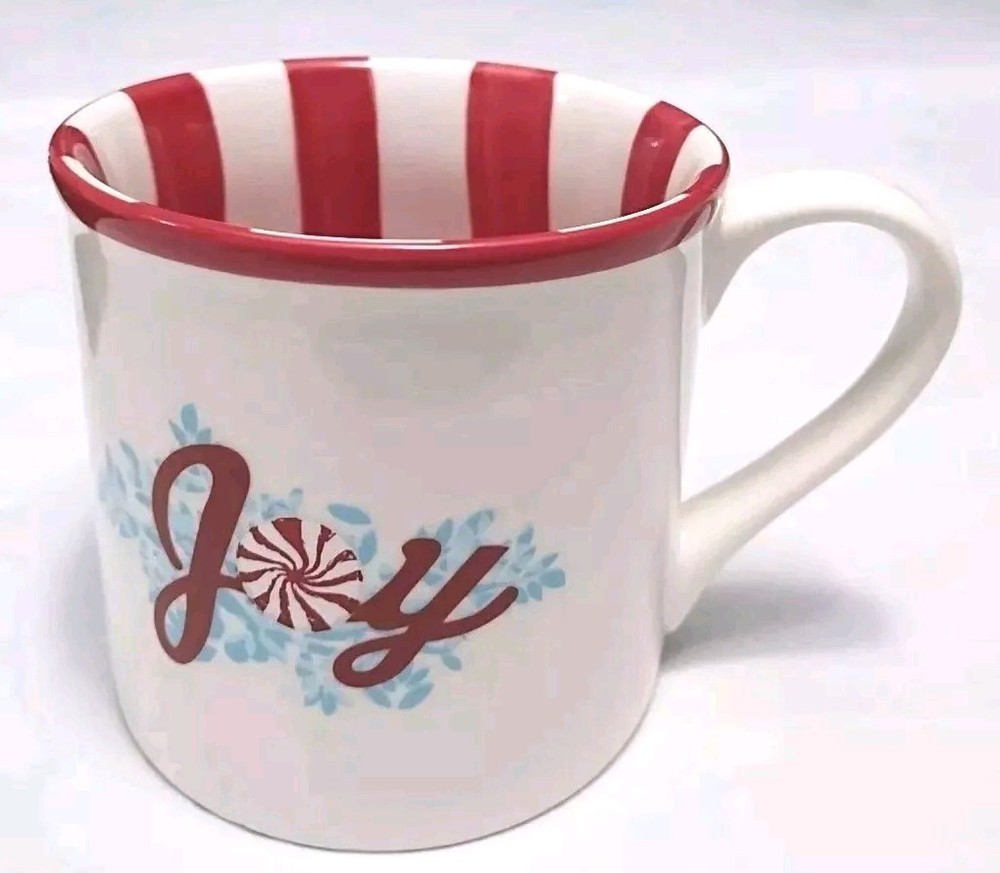 2007 Starbucks Holiday Peppermint Candy Coffee Mug Red & White