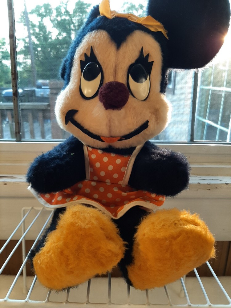 Minnie Mouse Walt Disney Characters Plush By California Stuffed Toys Vintage