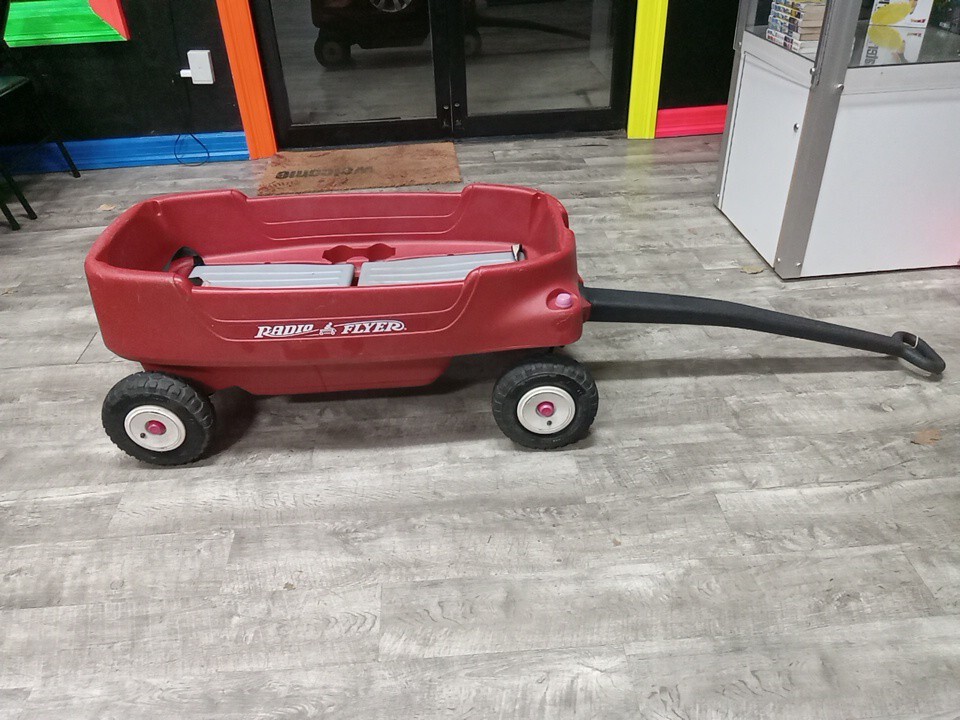 Radio Flyer Pathfinder Wagon Model 2700 Large Plastic Wagon NICE