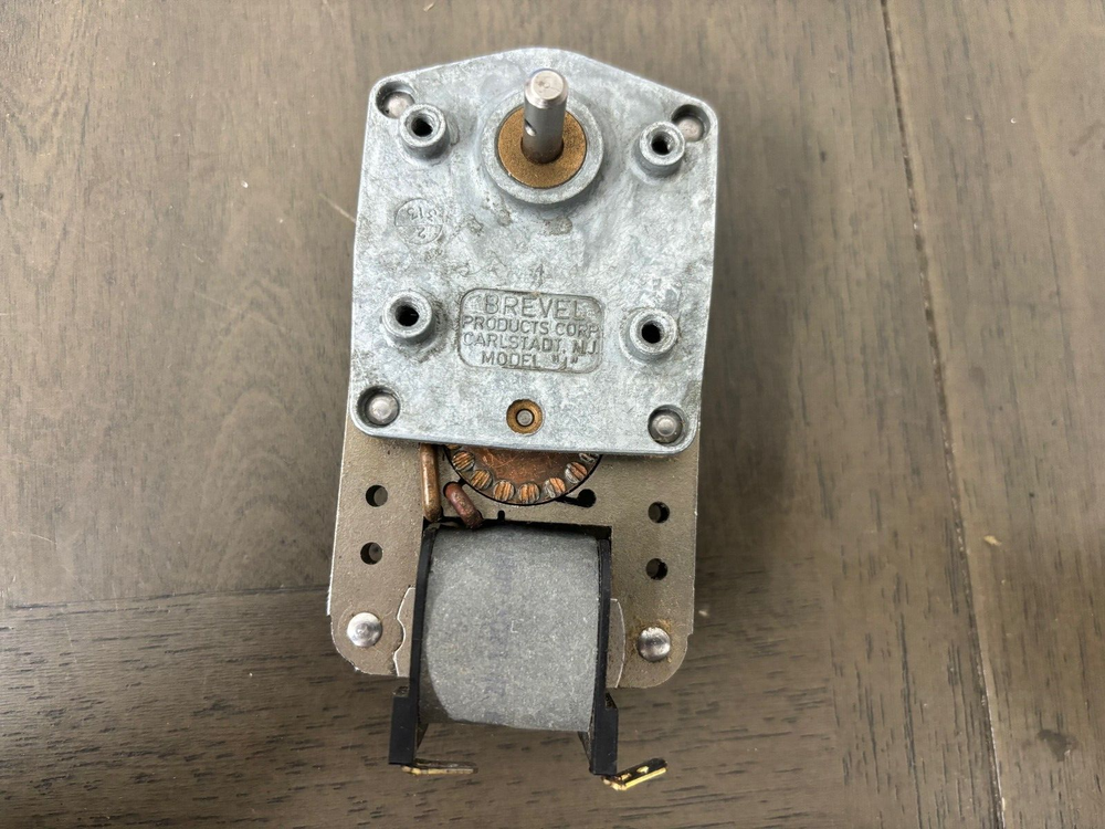 K1318885 NEW OEM GAAP FAN