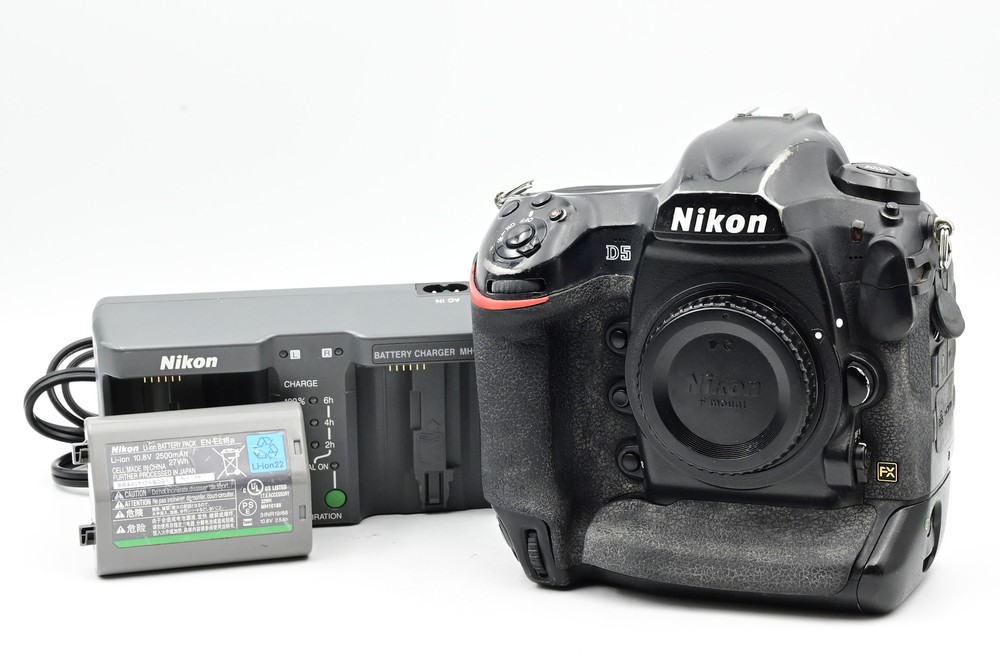 Nikon D5 Digital Camera 20.8MP DSLR Camera Body (Dual XQD Slots) D5-a #761