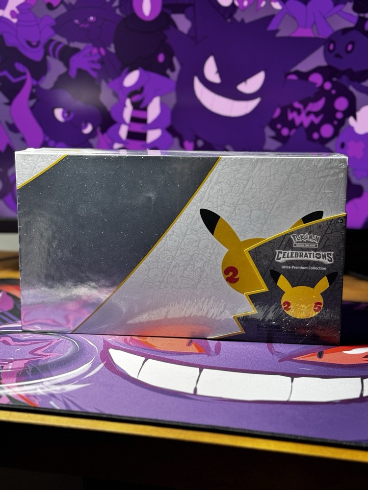 Pokémon Celebrations 25’ Ultra-Premium Collection Box Collectors Edition Pikachu