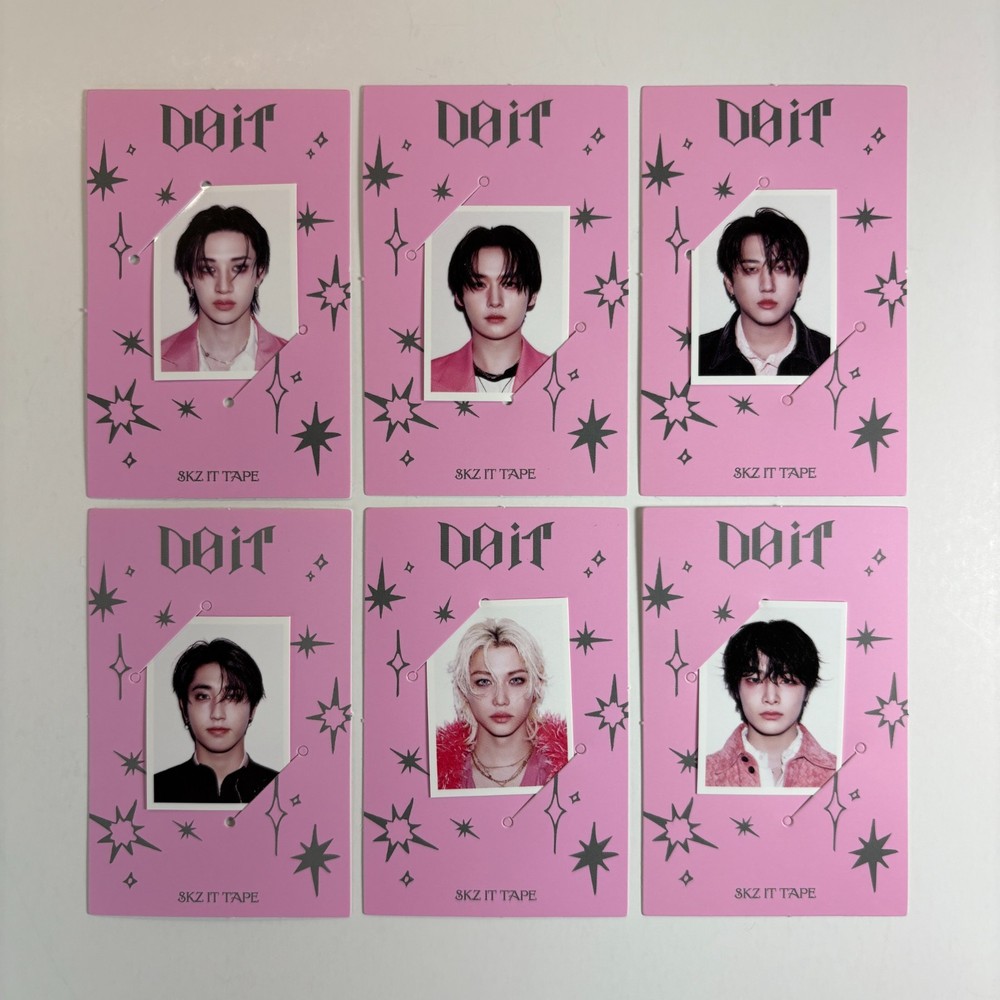 [Stray Kids] SKZ IT TAPE ‘DO IT' ACCORDION VER. Album ID Photo