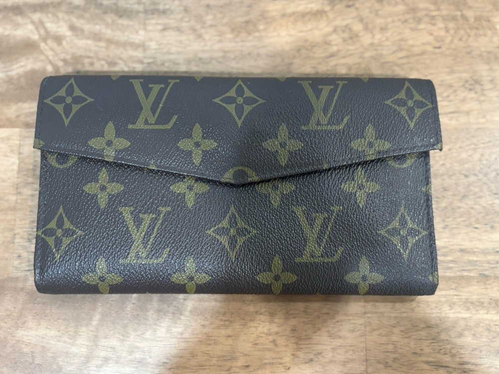 Vintage Louis Vuitton Trifold Wallet with Checkbook Cover in Monogram Canvas