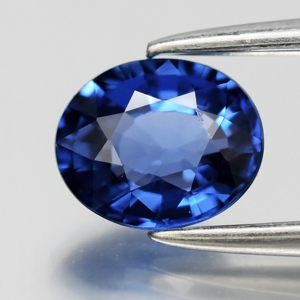 💎 0.72ct 5.8x4.8mm IF Oval Natural Blue Sapphire - Heated, Ceylon Gemstone