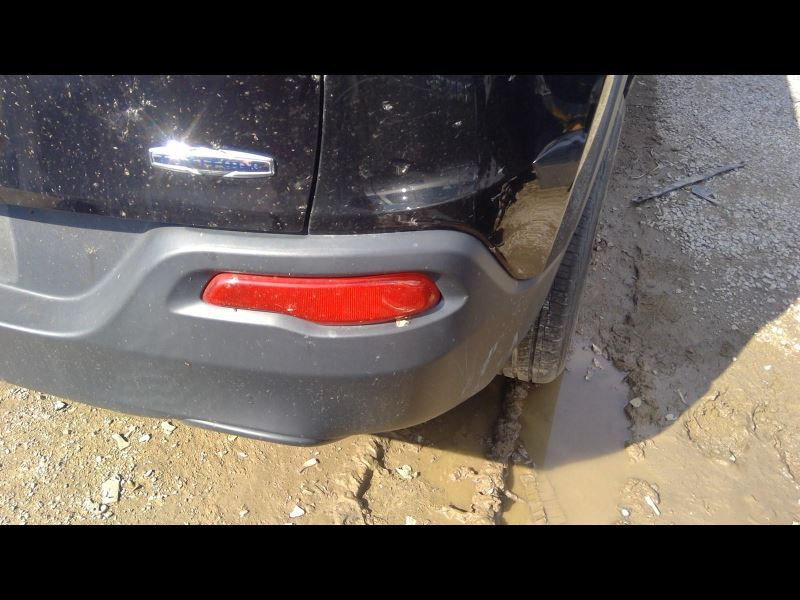 Passenger Tail Light Bumper Mounted Rear Fog Fits 14-18 CHEROKEE 4003585