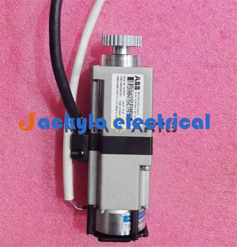 1PC NEW ABB servo motor 3HAC058611-001