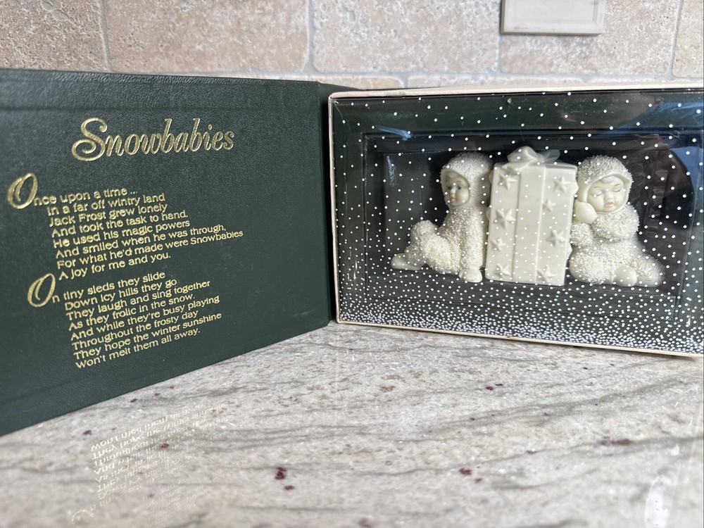 1991 Retired Department 56 Snowbabies 6807-1 Waiting for Christmas Collectible