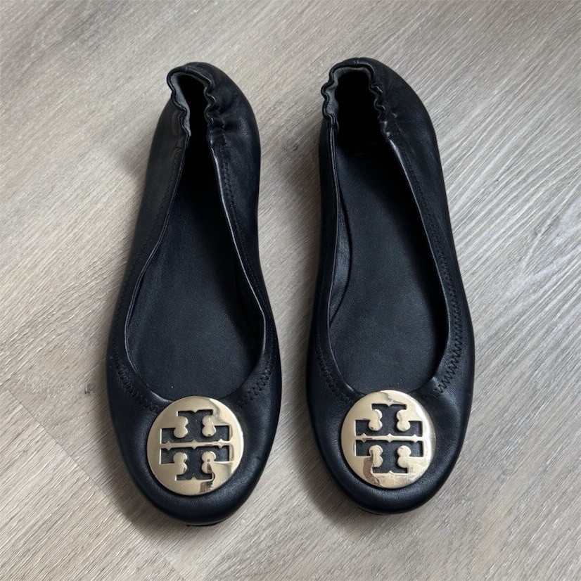 Tory Burch Black Leather Ballet Flats Gold Logo Medallion Women's Shoes