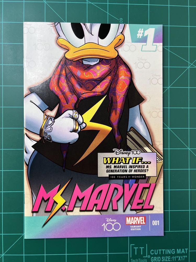 Amazing Spider-Man #33 2023 Disney100 What If Giada Perissonotto Variant Cover