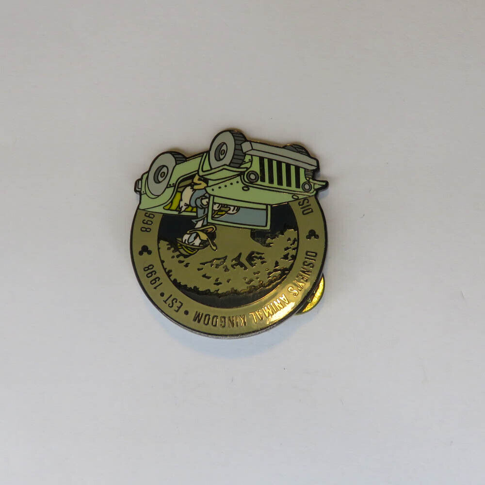 Disney   Donald  Animal Kingdom  EST  Pin