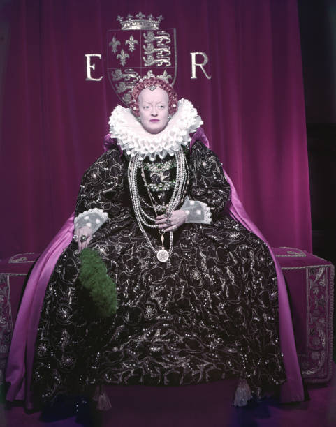 Bette Davis stars as Queen Elizabeth I of England in The Virgin Qu- Old Photo 1